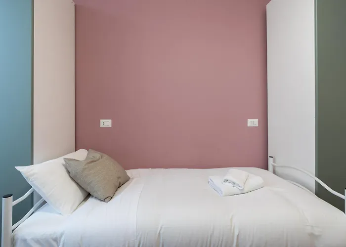 Eclectic San Giovanni Metro & Colosseum Apartament *